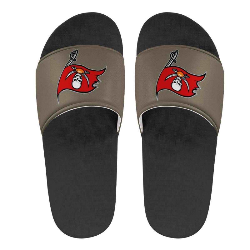 Youth Tampa Bay Buccaneers Flip Flops 001