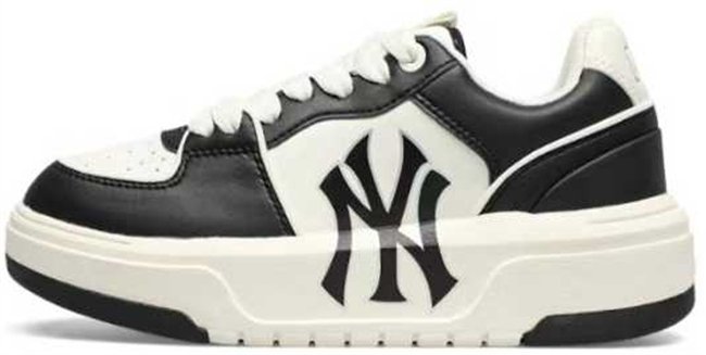 Women New York Yankees Chunky Liner Baseball Shoes/Sneakers White/Black 005