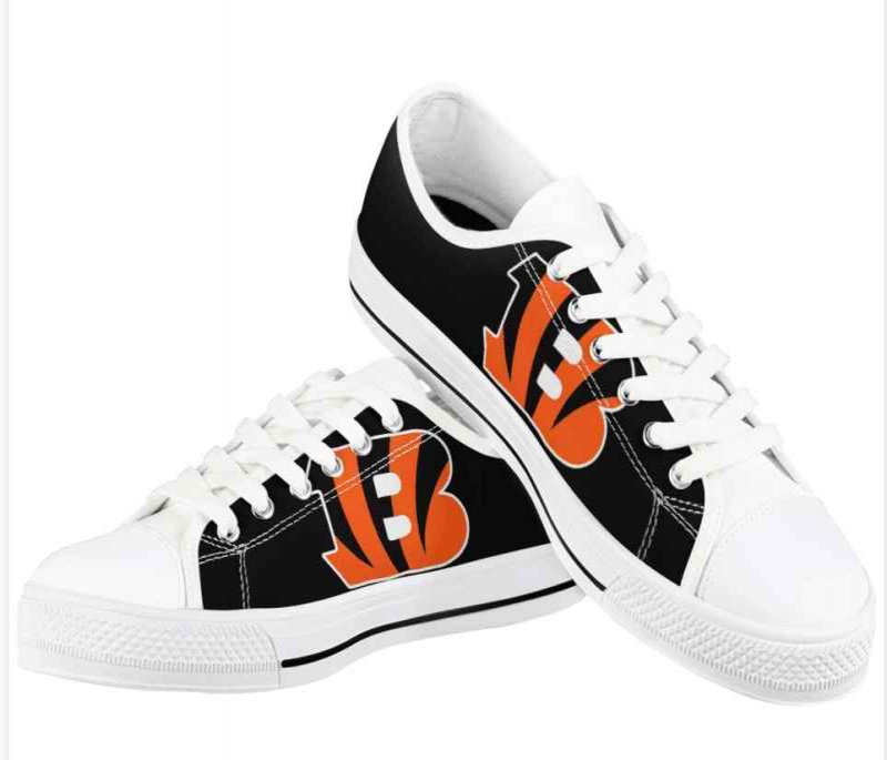 Women's NFL Cincinnati Bengals Repeat Print Low Top Sneakers 003