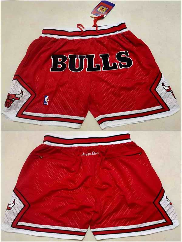 Men's Chicago Bulls Red Shorts (Run Small)