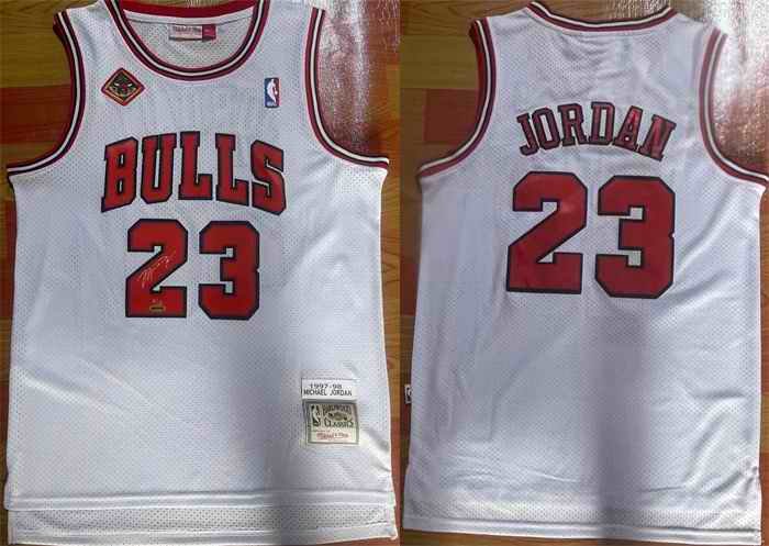 Men's Chicago Bulls #23 Michael Jordan White 1997-98  Stitched Jersey