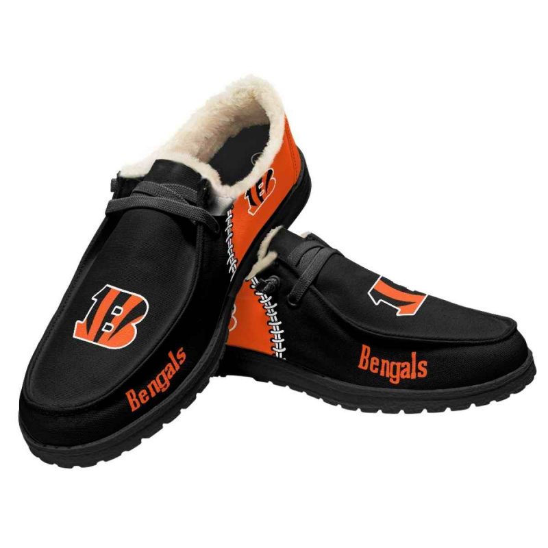 Men's Cincinnati Bengals Loafers Lace Up Fuzzy Lined Shoes 001 (Pls check description for details)