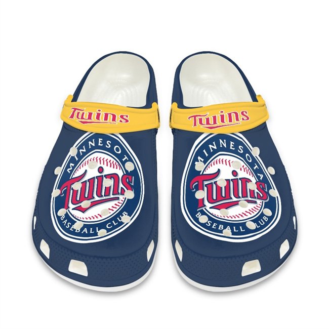 Women's Minnesota Twins Bayaband Clog Shoes