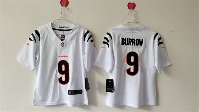 Women's Cincinnati Bengals #9 Joe Burrow White Vapor Stitched Football Jersey(Run Small)