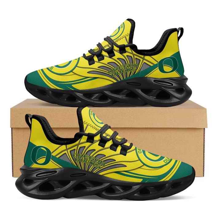 Men's Oregon Ducks Flex Control Sneakers 002