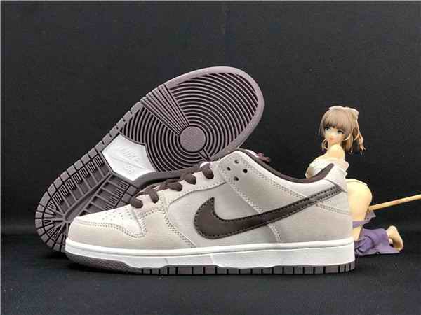 Women's Dunk Low SB Cream Shoes 057