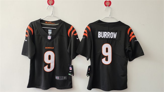 Women's Cincinnati Bengals #9 Joe Burrow Black Vapor  Stitched Football Jersey(Run Small)