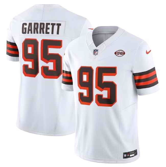 Men's Cleveland Browns #95 Myles Garrett White 2023 F.U.S.E. 1946 Collection Vapor Untouchable Limited Stitched Jersey