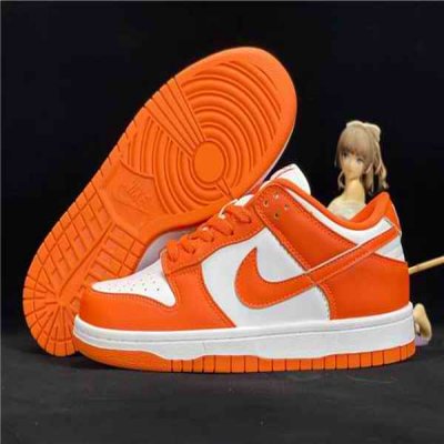 Women's Dunk Low SB White/Orange Shoes 094