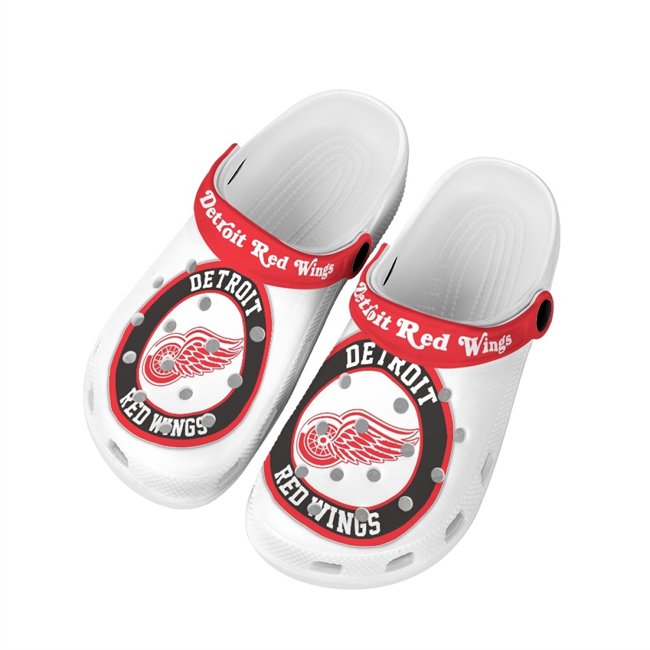 Women's Detroit Red Wings Bayaband Clog Shoes