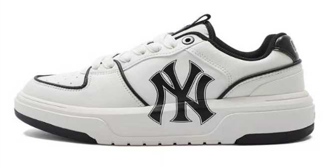 Men's New York Yankees Chunky Liner Baseball Shoes/Sneakers White/Cream 010