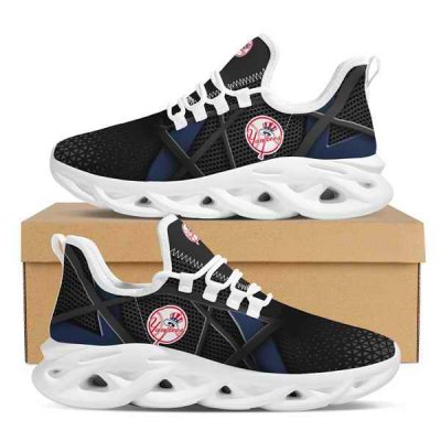 Women's New York Yankees Flex Control Sneakers 004