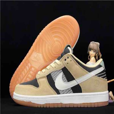 Men's Dunk Low SB Brown/Black Shoes 0140