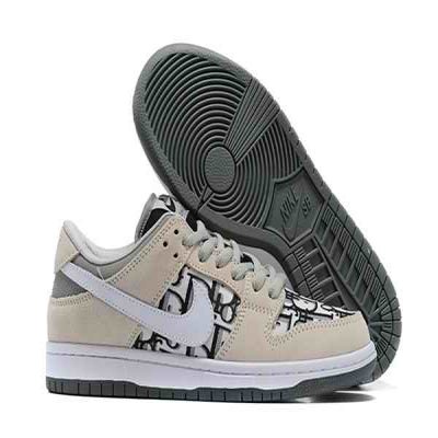 Women's Dunk Low SB Black/White Shoes 0141