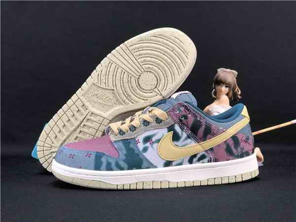 Men's Dunk Low SB Blue/Pink/Yellow Shoes 0112