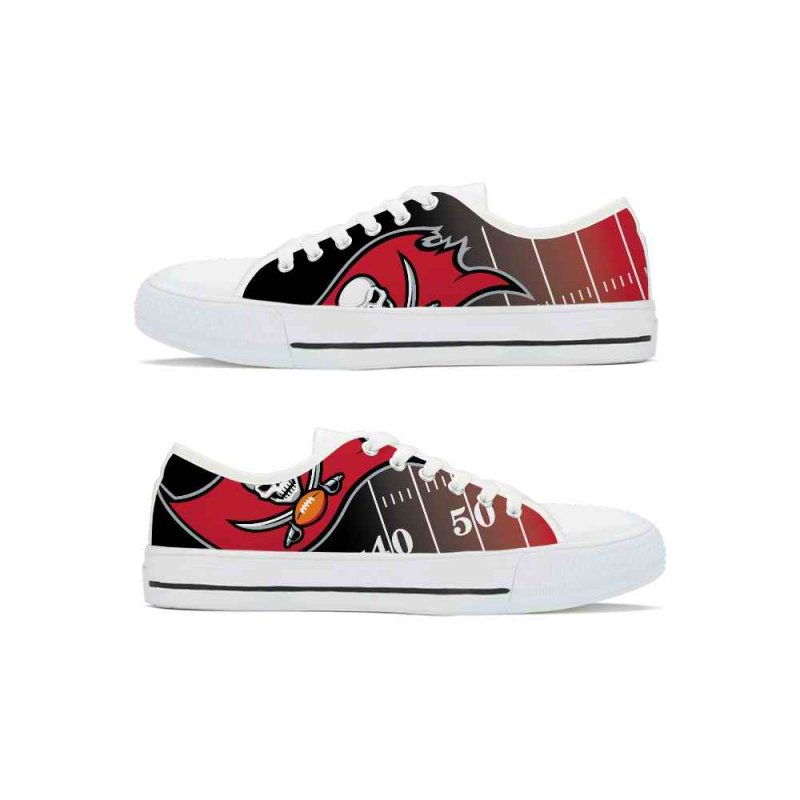 Men's Tampa Bay Buccaneers Low Top Canvas Sneakers 002