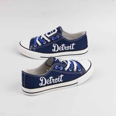 Women's Detroit Tigers Repeat Print Low Top Sneakers 001