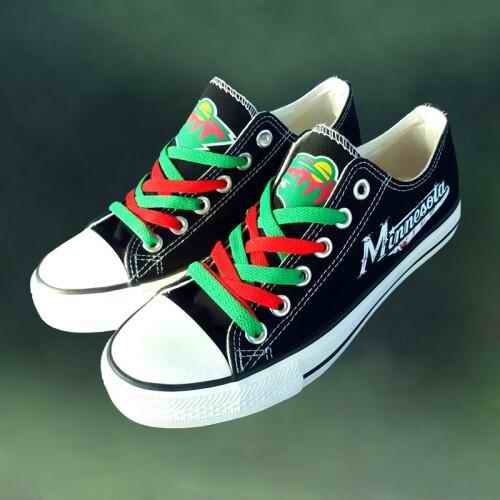 Women's Minnesota Wild Repeat Print Low Top Sneakers 002