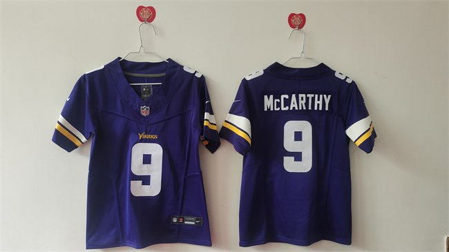 Women's Minnesota Vikings #9 J.J. McCarthy Purple F.U.S.E Vapor Untouchable Limited Stitched Jersey(Run Small)