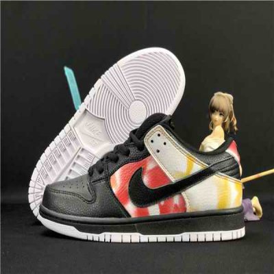 Women's Dunk Low SB Black Shoes 062