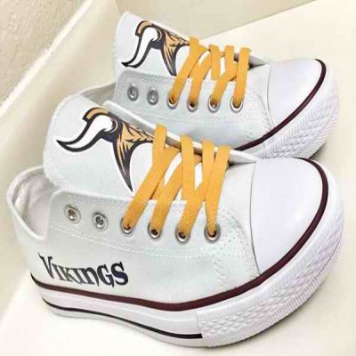 Women's NFL Minnesota Vikings Repeat Print Low Top Sneakers 008