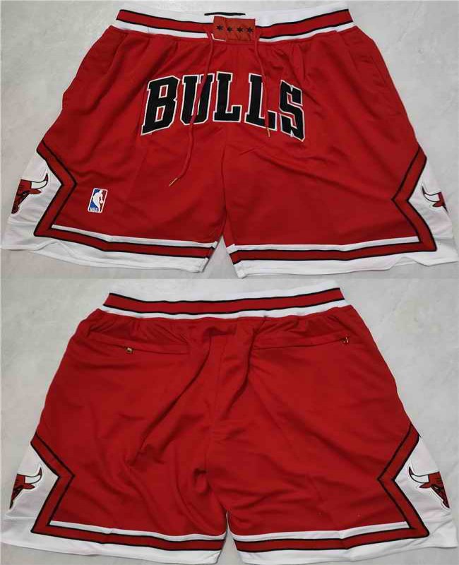 Men's Chicago Bulls Red Shorts (Run Small)