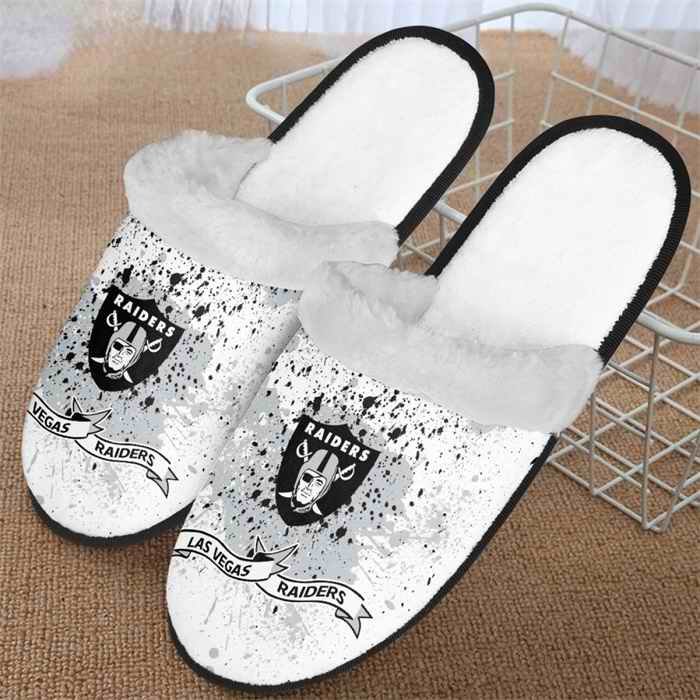 Men's Las Vegas Raiders Team Logo Staycation Slippers/Shoes(Pls check description for details) 001