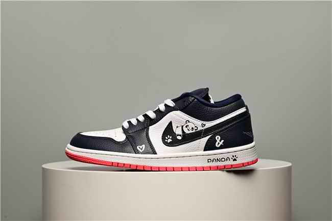 Women's Running Weapon Air Jordan 1 Low Black/White Shoes 0390