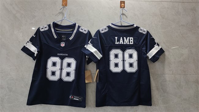 Women's Dallas Cowboys #88 CeeDee Lamb Navy 2023 F.U.S.E. Limited Stitched Jersey(Run Small)