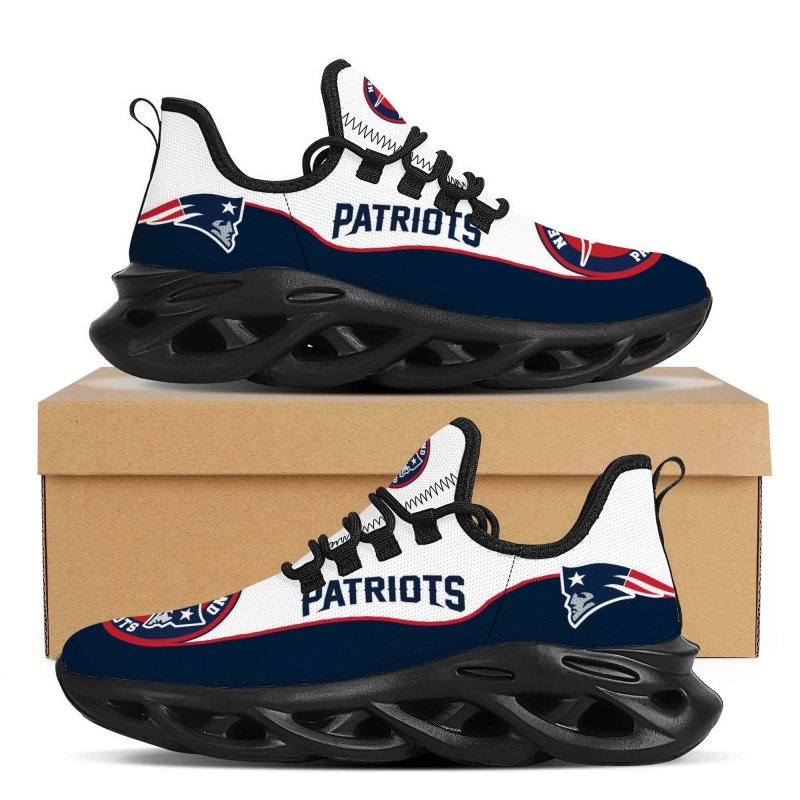 Men's New England Patriots Flex Control Sneakers 004