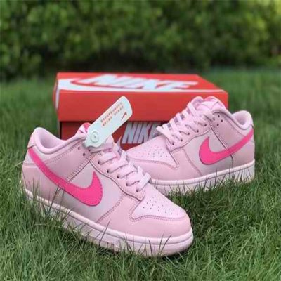 Women's Dunk Low 'Triple Pink' Shoes 216