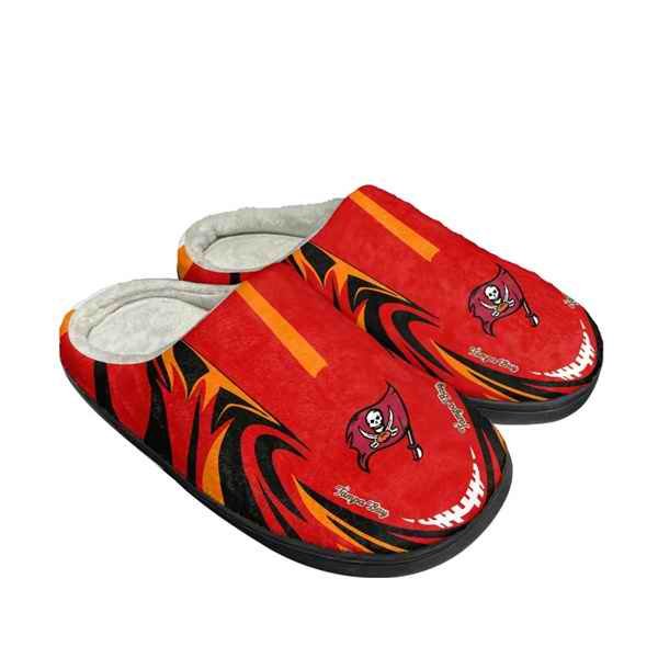 Men's Tampa Bay Buccaneers Slippers/Shoes 004