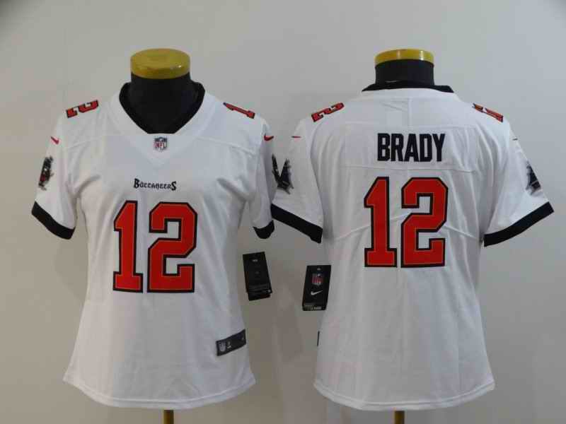 Women's Tampa Bay Buccaneers #12 Tom Brady White Vapor Untouchable Limited Stitched NFL Jersey(Run Small)