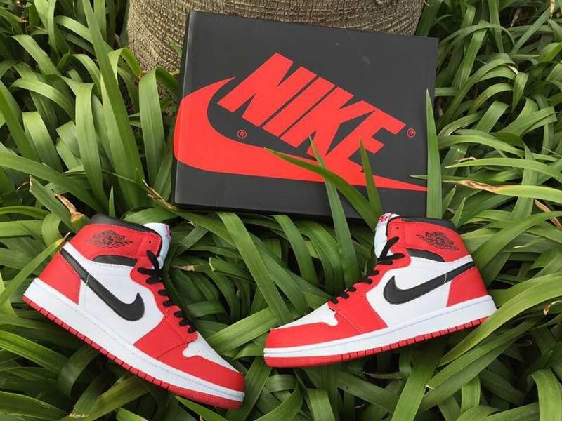 Running weapon Cheap Wholesale Air Jordan 1 Shoes Retro Mens AAA Quality