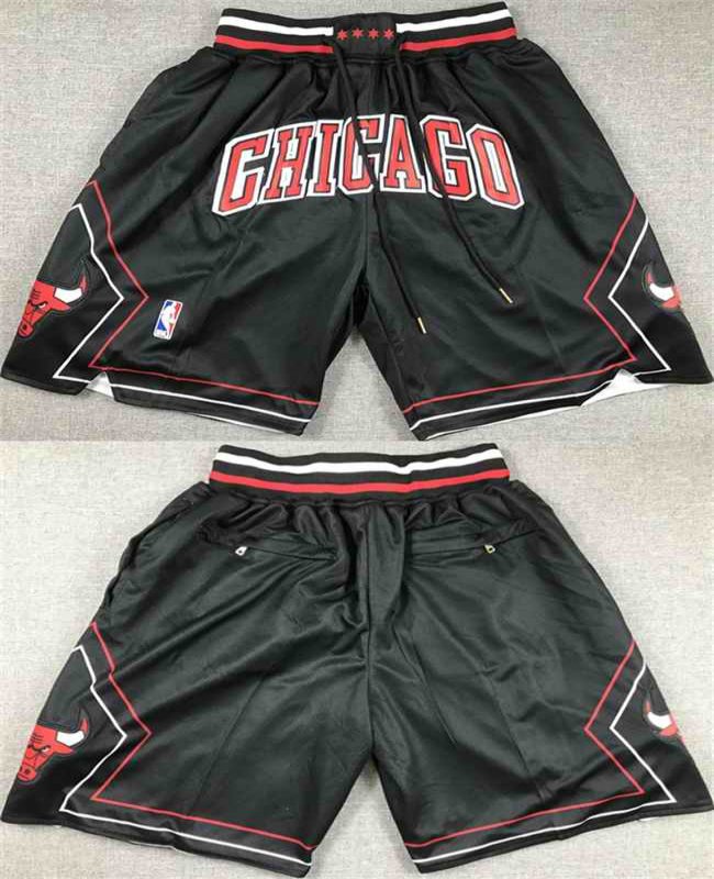 Men's Chicago Bulls Black Shorts (Run Small)